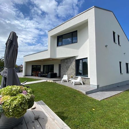 La Llosina Vivienda Vacacional Alquiler Integro Llanes Esterno foto