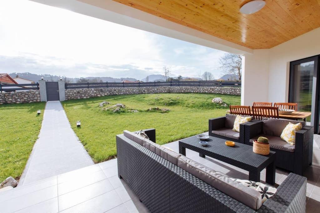 La Llosina Vivienda Vacacional Alquiler Integro Llanes Esterno foto