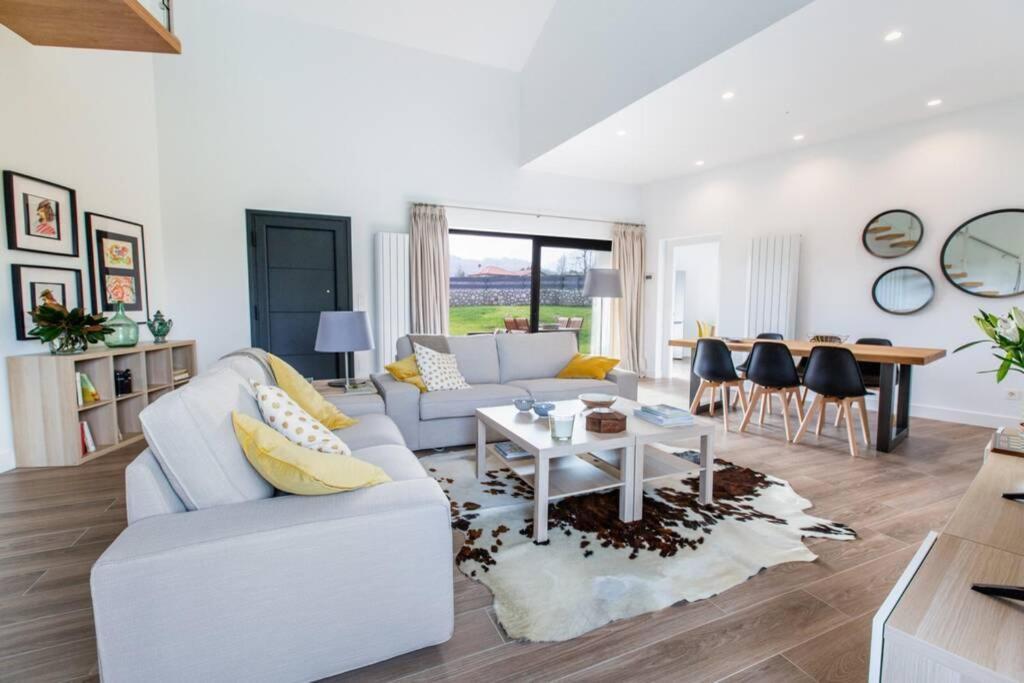 La Llosina Vivienda Vacacional Alquiler Integro Llanes Esterno foto
