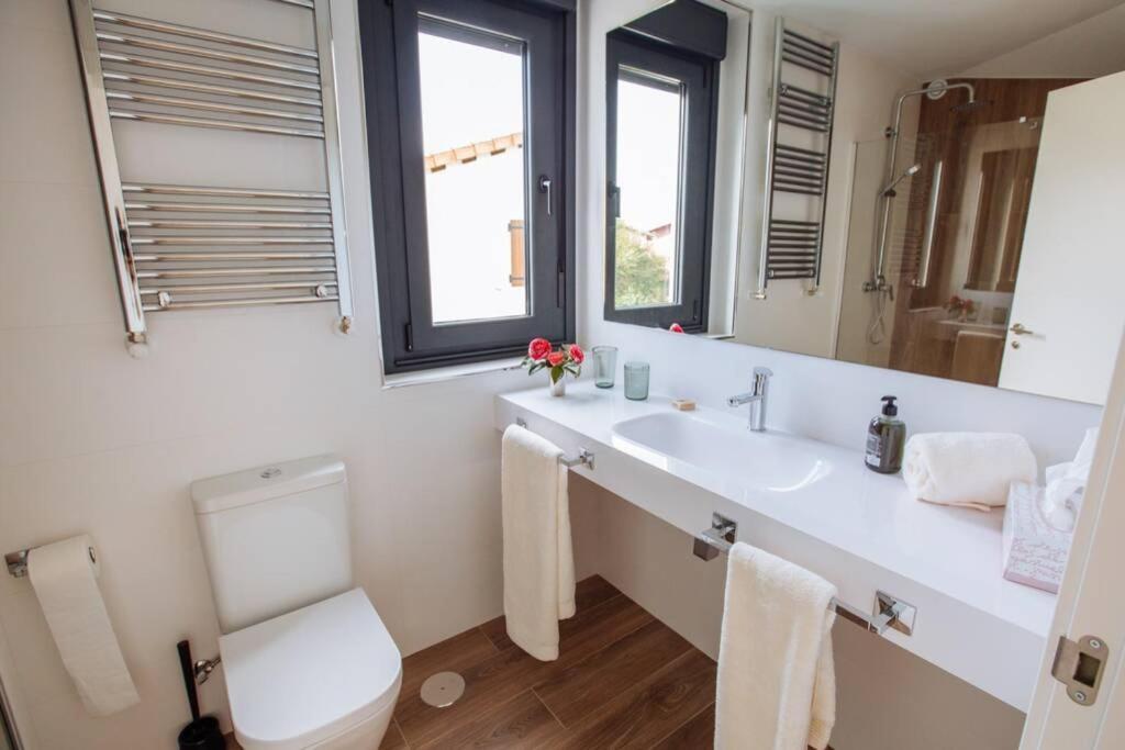 La Llosina Vivienda Vacacional Alquiler Integro Llanes Esterno foto