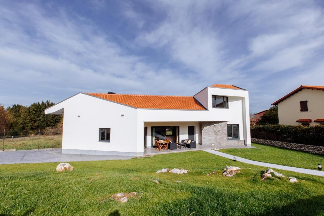 La Llosina Vivienda Vacacional Alquiler Integro Llanes Esterno foto